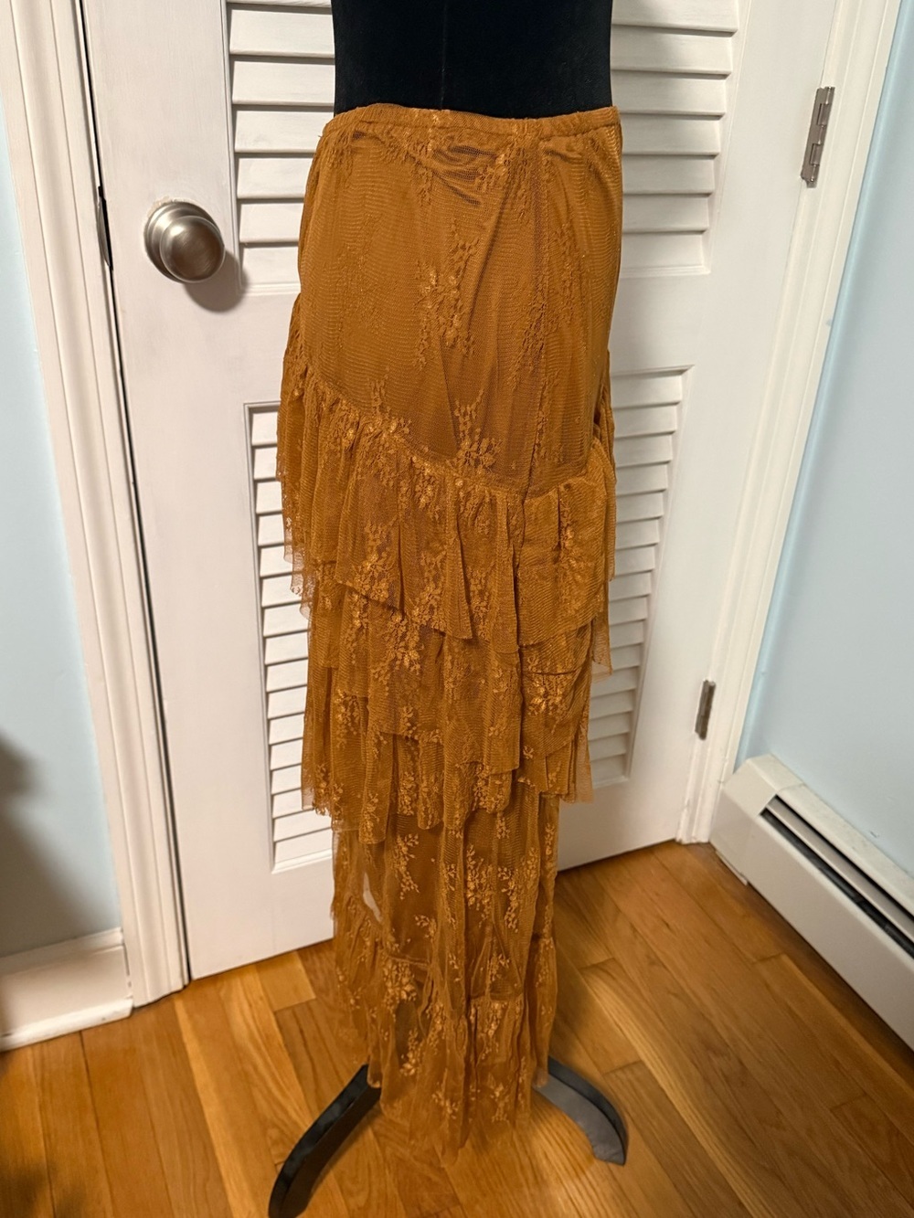 Hem and Thread Tiered Ruffle Lace lined Maxi Skirt - Rust Brown color size Large - Picture 5 of 7